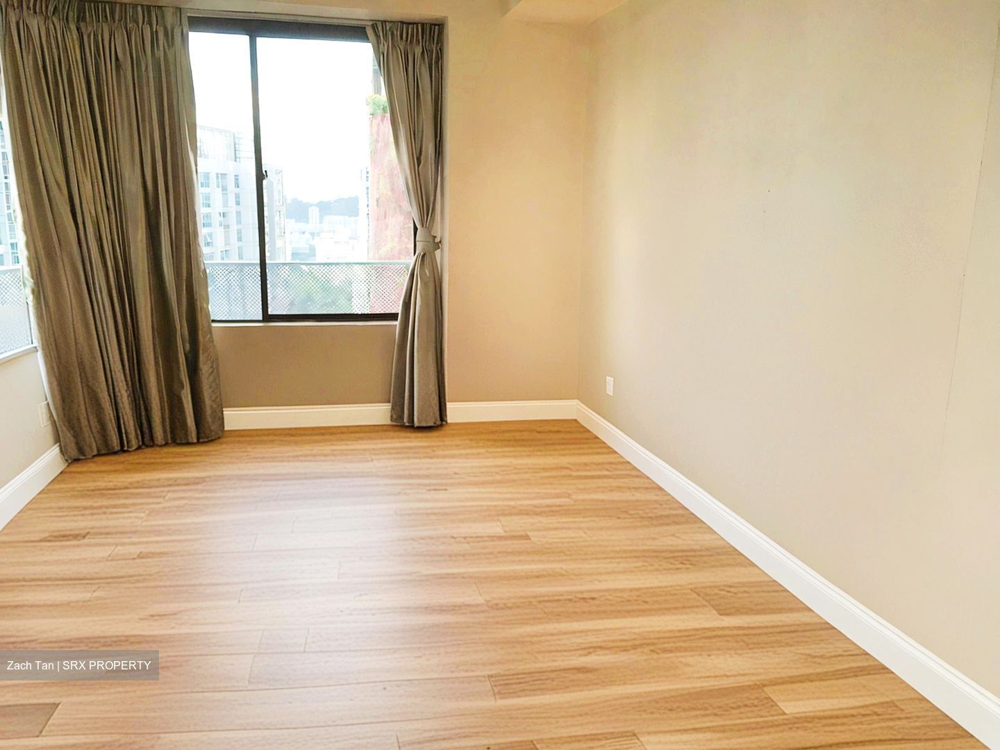 International Plaza (D2), Apartment #486333031